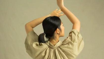 开云-日本强势秘鲁，阿尔瓦雷斯爆发神勇——足球盛宴中的绝美瞬间