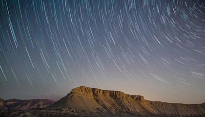 开云体育app-勇士力克法国男篮，萨博尼斯三分雨点燃全场：篮球天地中的激情对决