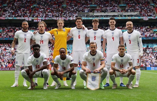 德国横扫丹麦，苏亚雷斯带队取胜